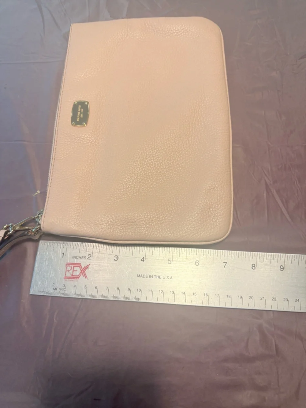 Michael Kors Dusty Pink Jet Set Travel Large Top Zip Pebbled Leather Wristlet - Picture 6 of 10